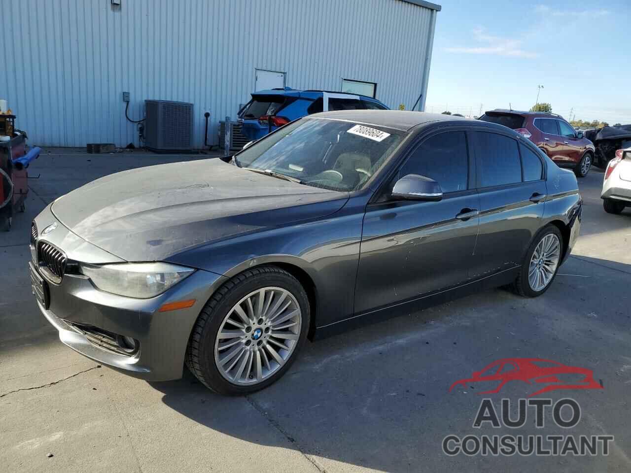 BMW 3 SERIES 2014 - WBA3B1G53ENS77540