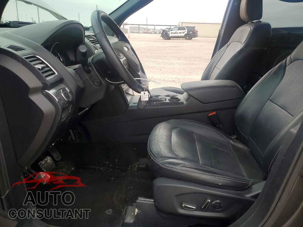 FORD EXPLORER 2018 - 1FM5K7F89JGB04223