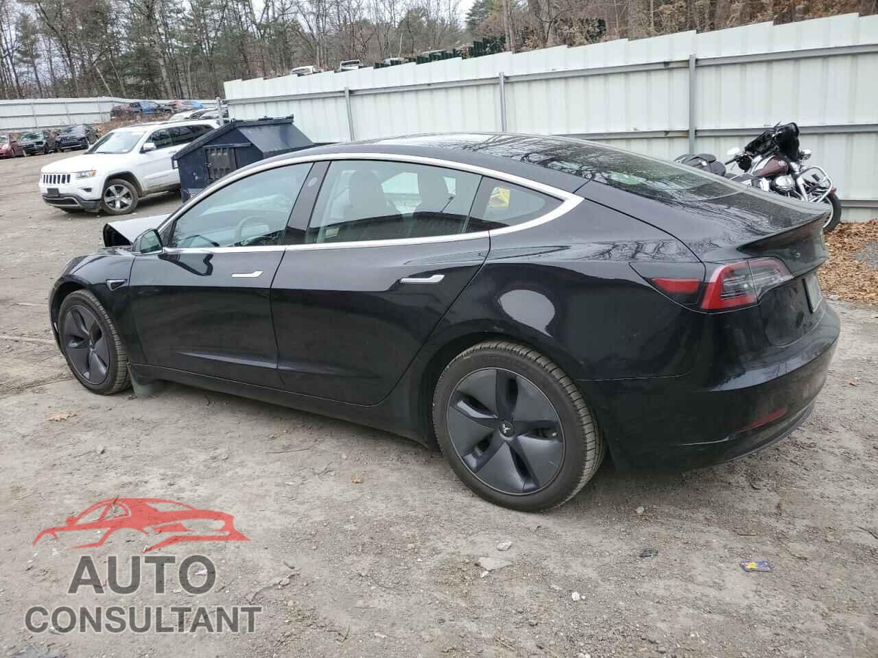TESLA MODEL 3 2019 - 5YJ3E1EB2KF208741