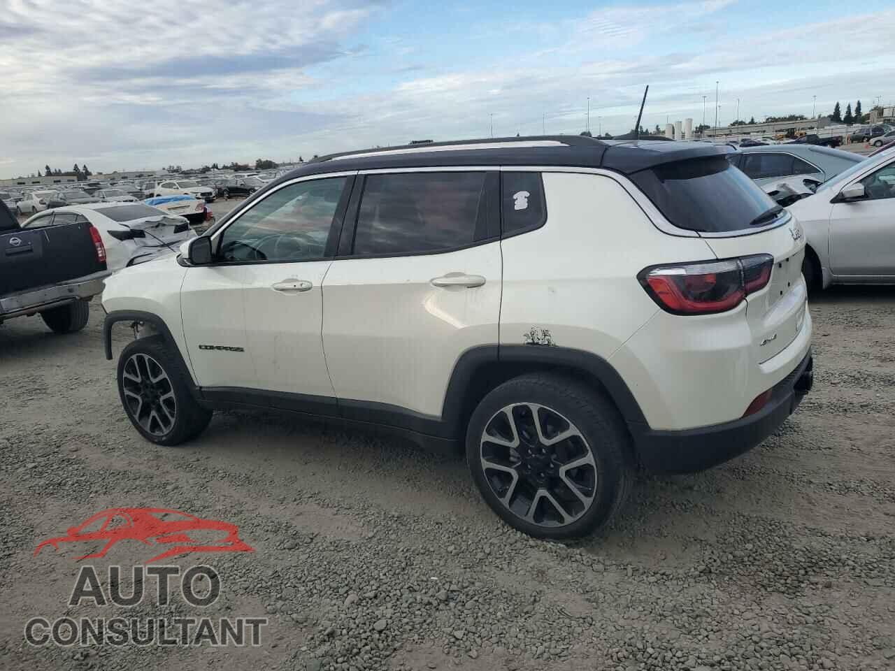 JEEP COMPASS 2017 - 3C4NJDCB4HT689059