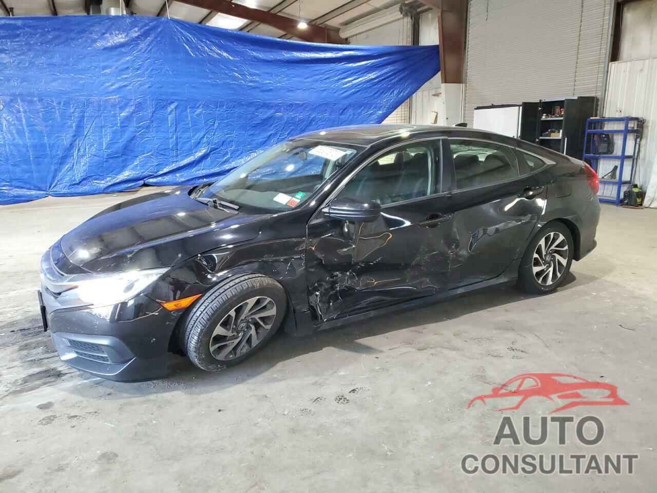 HONDA CIVIC 2018 - 2HGFC2F77JH549839