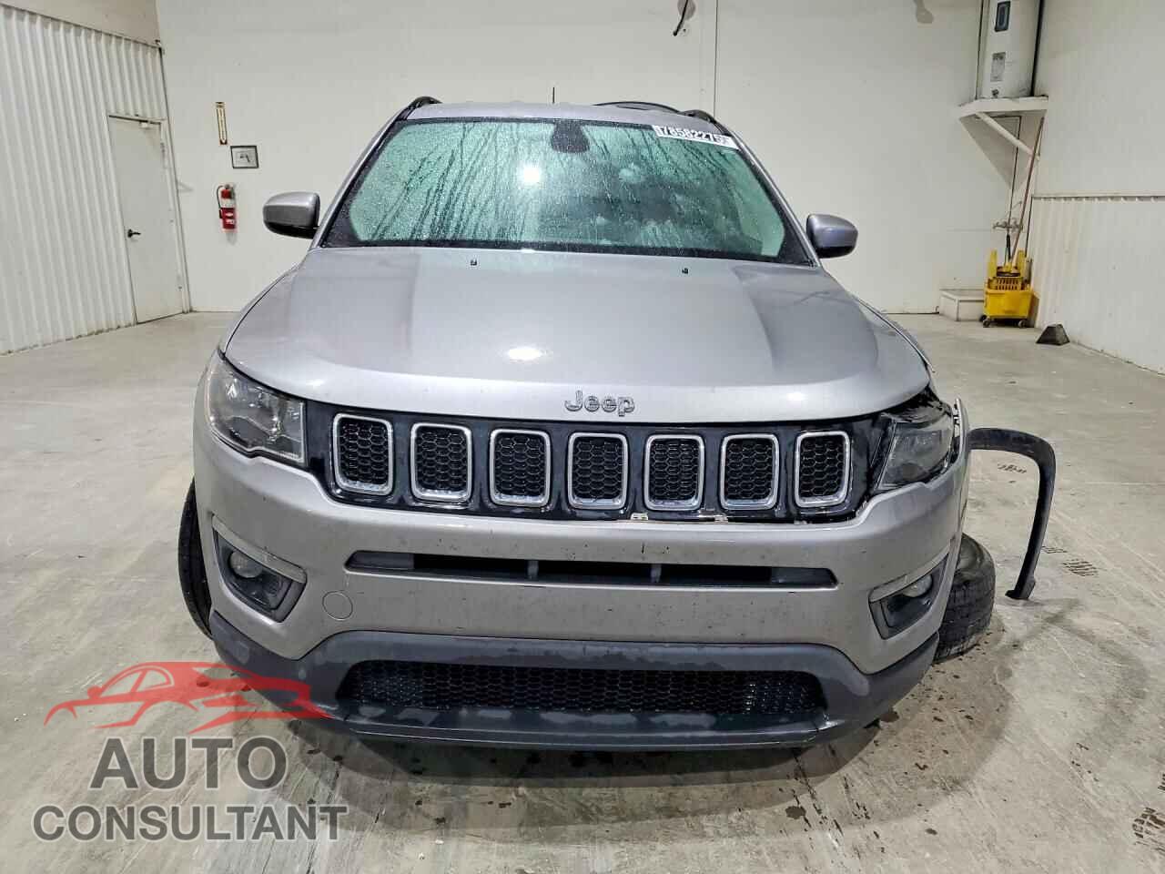 JEEP COMPASS 2017 - 3C4NJCBB9HT653184