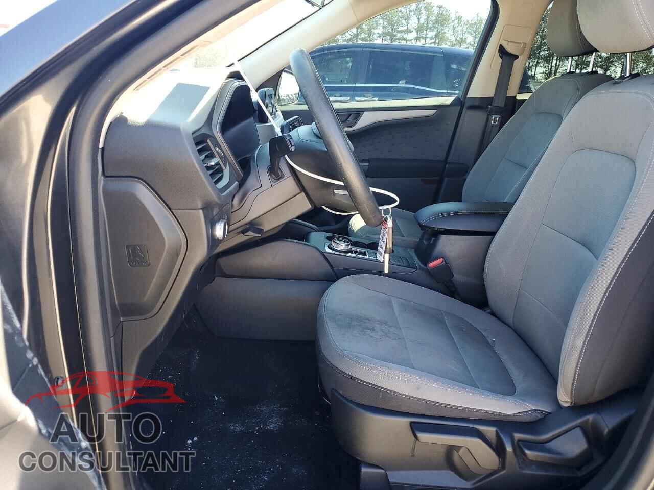 FORD ESCAPE 2020 - 1FMCU0F60LUA38415