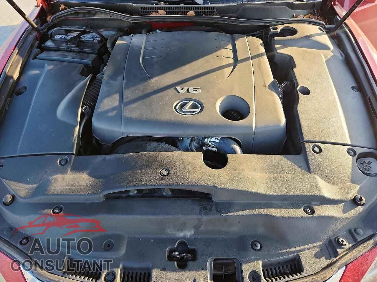 LEXUS IS 2011 - JTHBF5C23B5143630