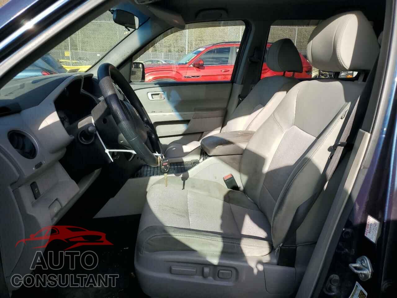 HONDA PILOT 2011 - 5FNYF4H46BB067576