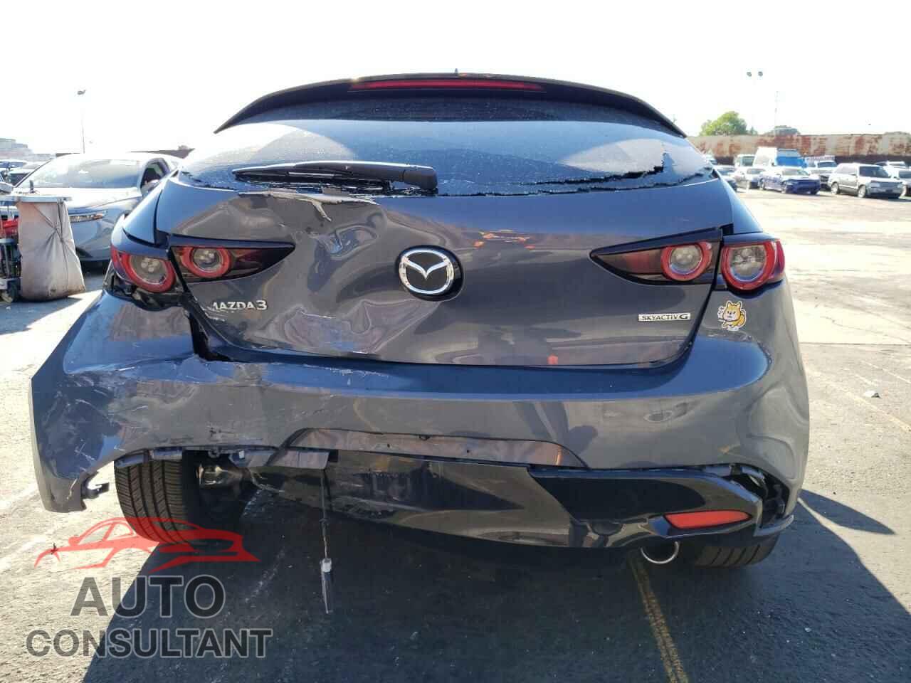 MAZDA 3 2019 - JM1BPANM8K1143099
