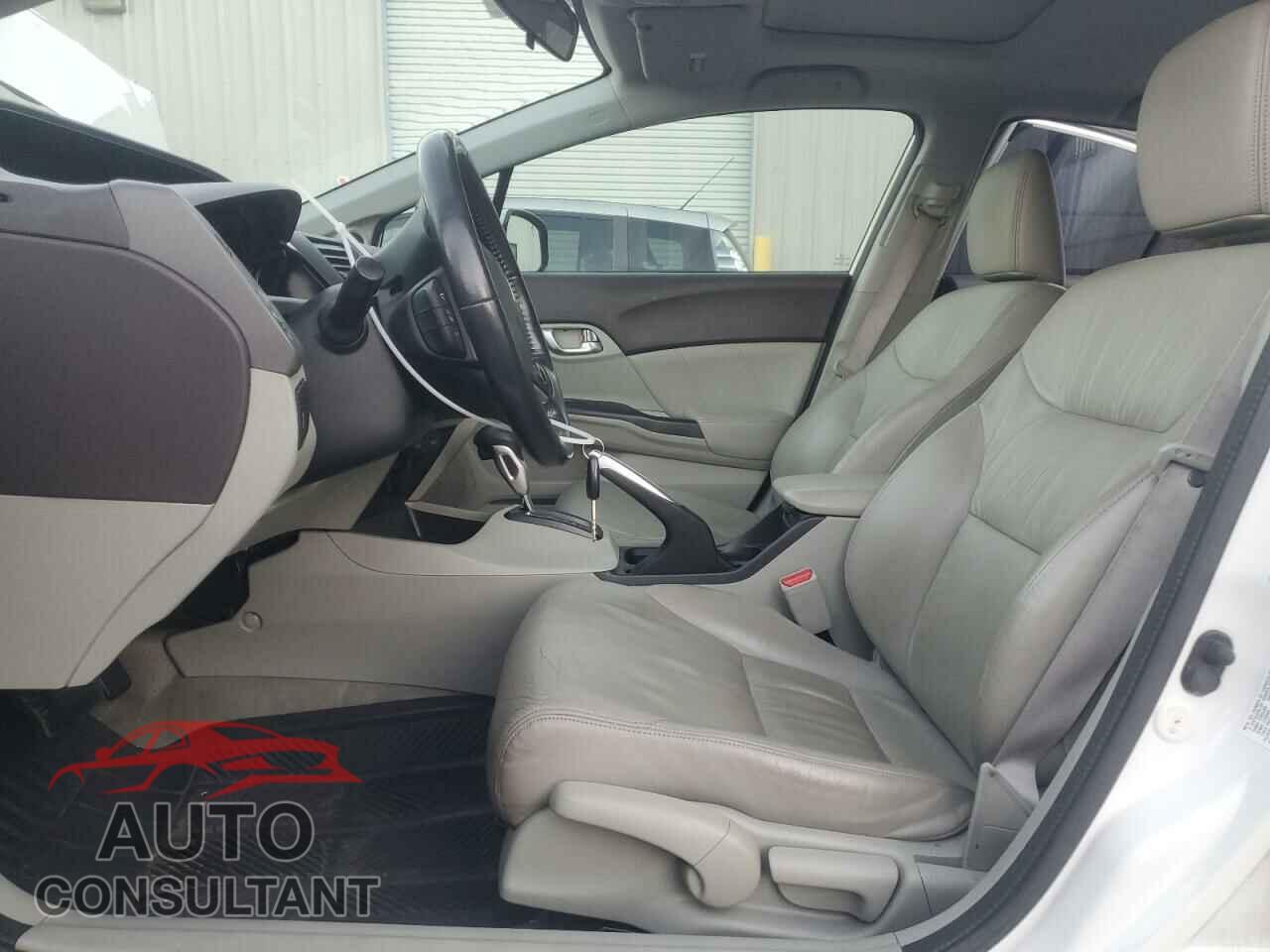HONDA CIVIC 2012 - 2HGFB2F94CH573216