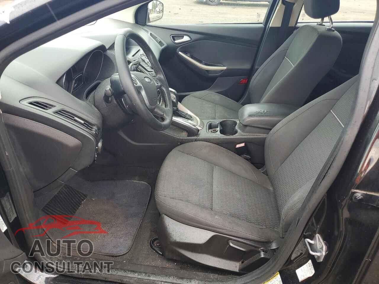 FORD FOCUS 2012 - 1FAHP3M25CL373894