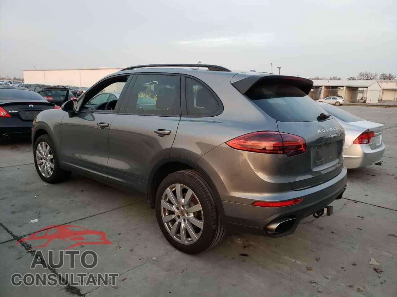 PORSCHE CAYENNE 2016 - WP1AA2A26GLA06647