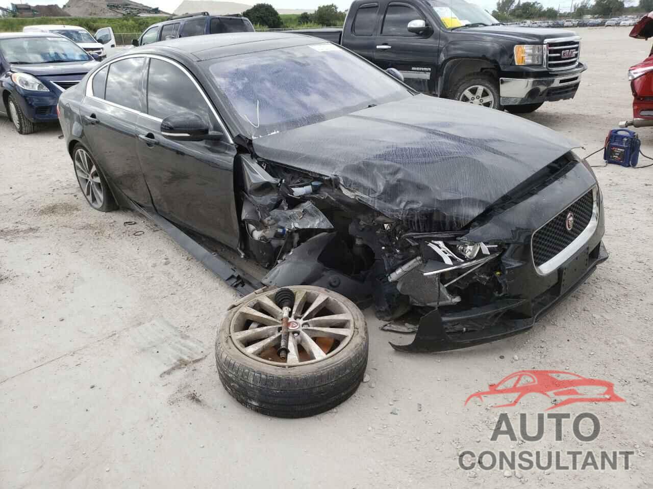 JAGUAR XE 2018 - SAJAK4GX1JCP40148