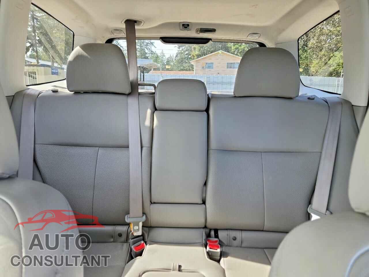 SUBARU FORESTER 2012 - JF2SHAEC8CH469810