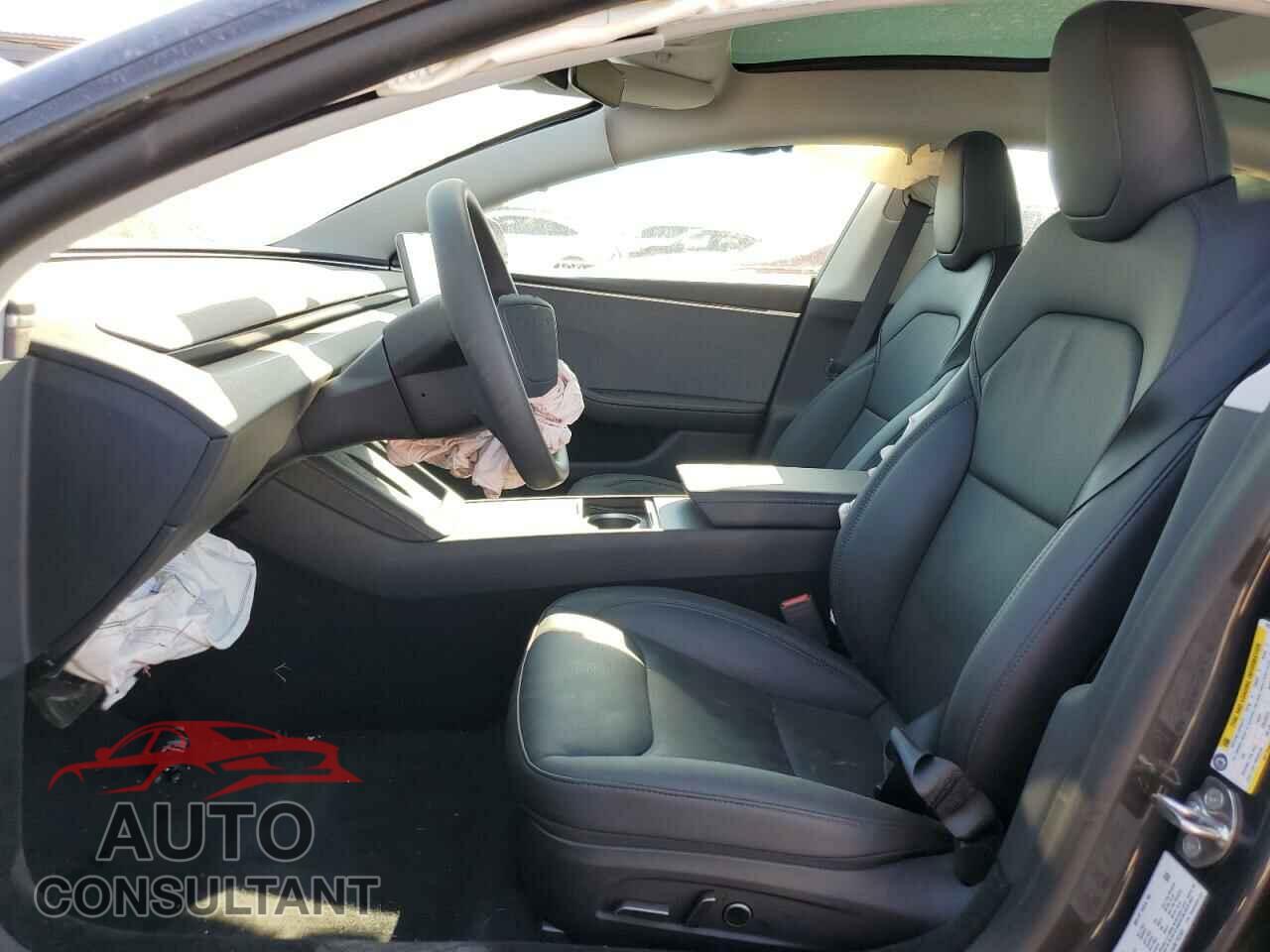 TESLA MODEL 3 2024 - 5YJ3E1EAXRF782585
