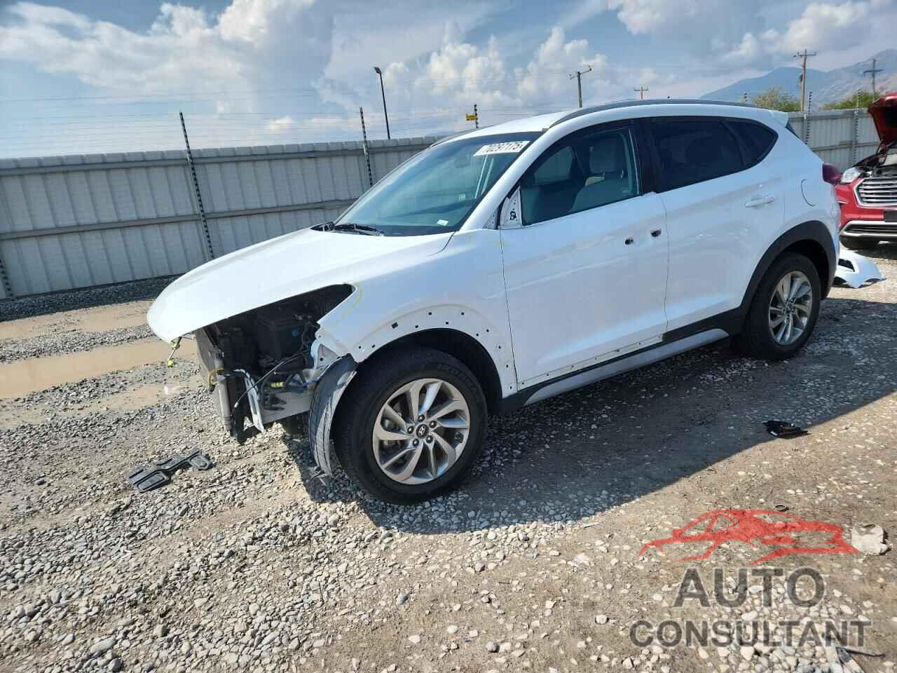 HYUNDAI TUCSON 2018 - KM8J3CA45JU709382