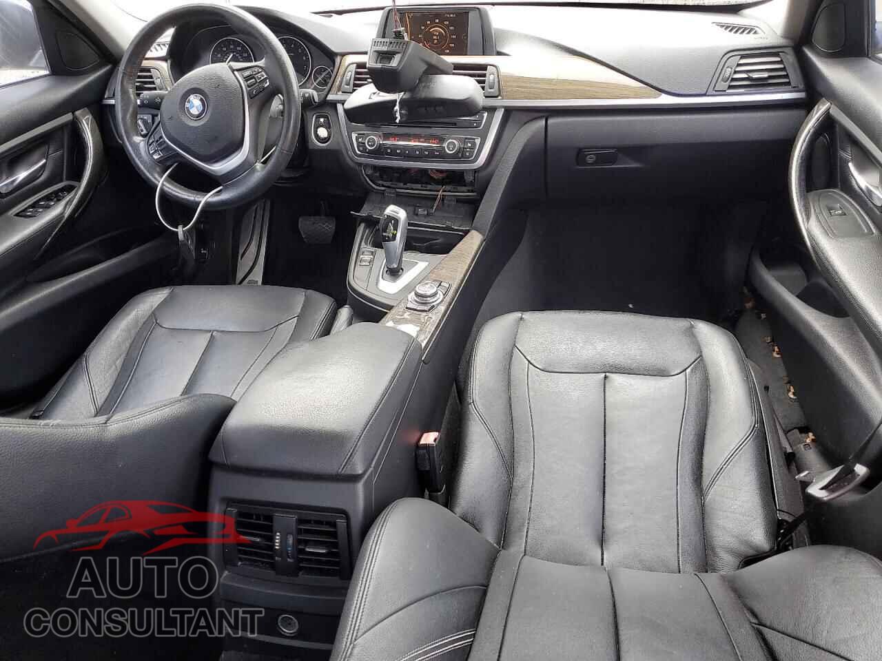 BMW 3 SERIES 2012 - WBA3A5C54CF256641