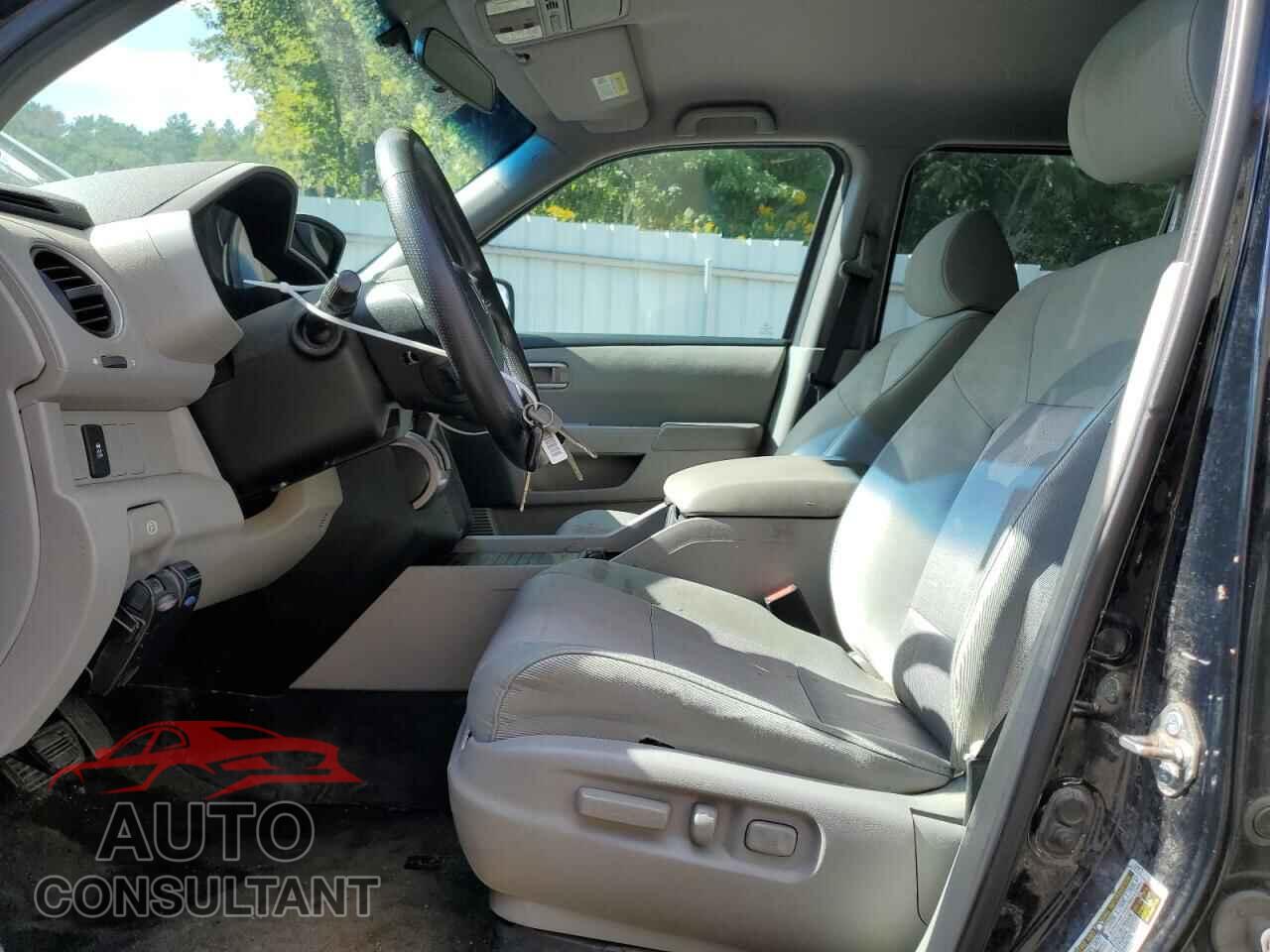 HONDA PILOT 2013 - 5FNYF4H41DB081971