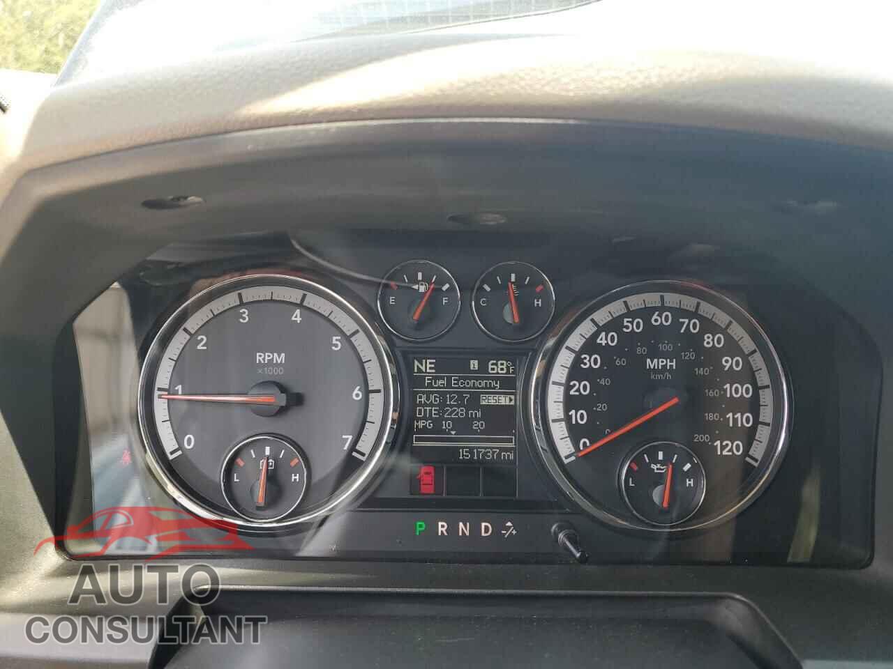 DODGE RAM 1500 2012 - 1C6RD7LT0CS285843