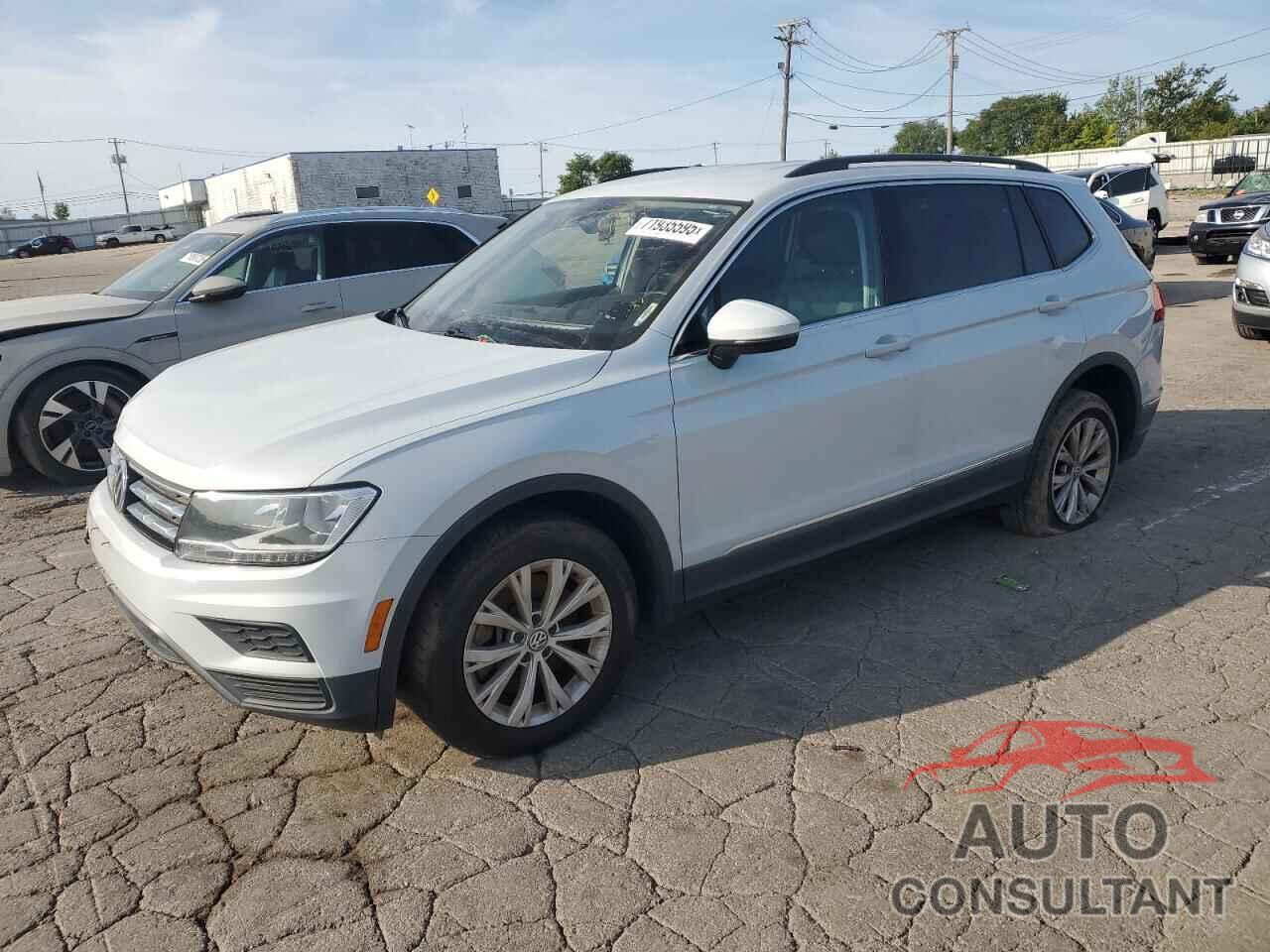 VOLKSWAGEN TIGUAN 2018 - 3VV2B7AX3JM179867