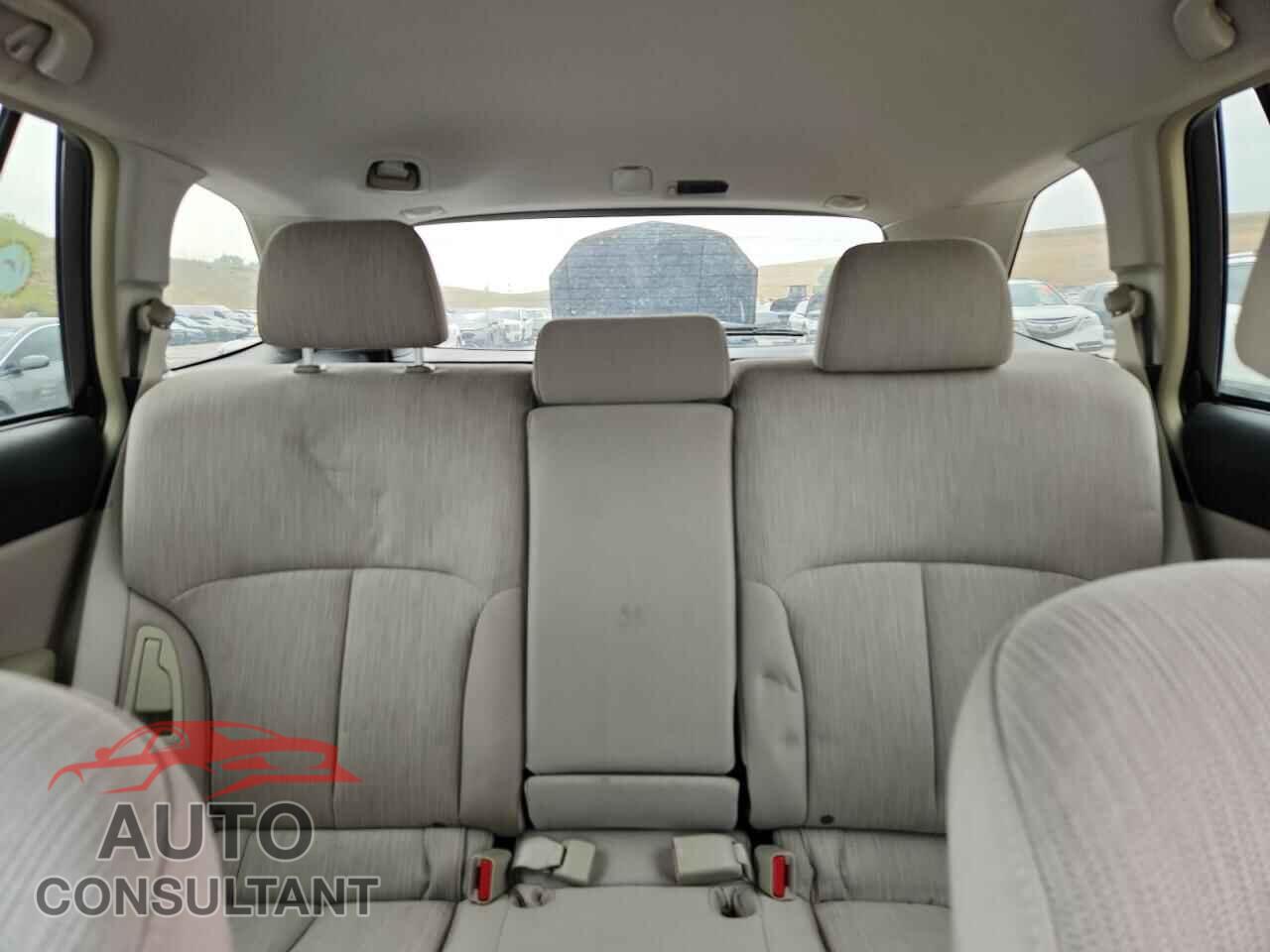 SUBARU OUTBACK 2013 - 4S4BRBCC4D3302066
