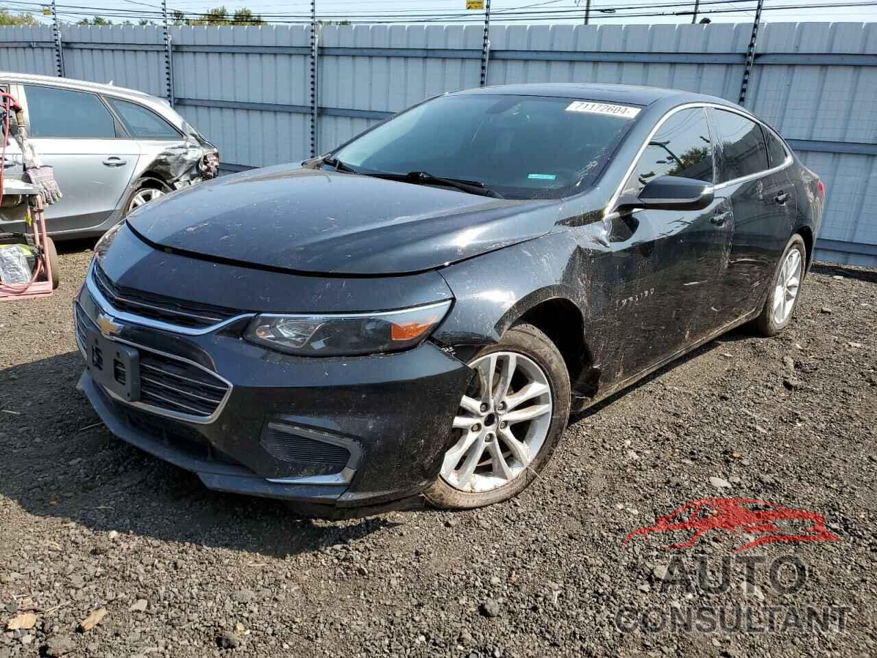 CHEVROLET MALIBU 2017 - 1G1ZE5ST4HF114503