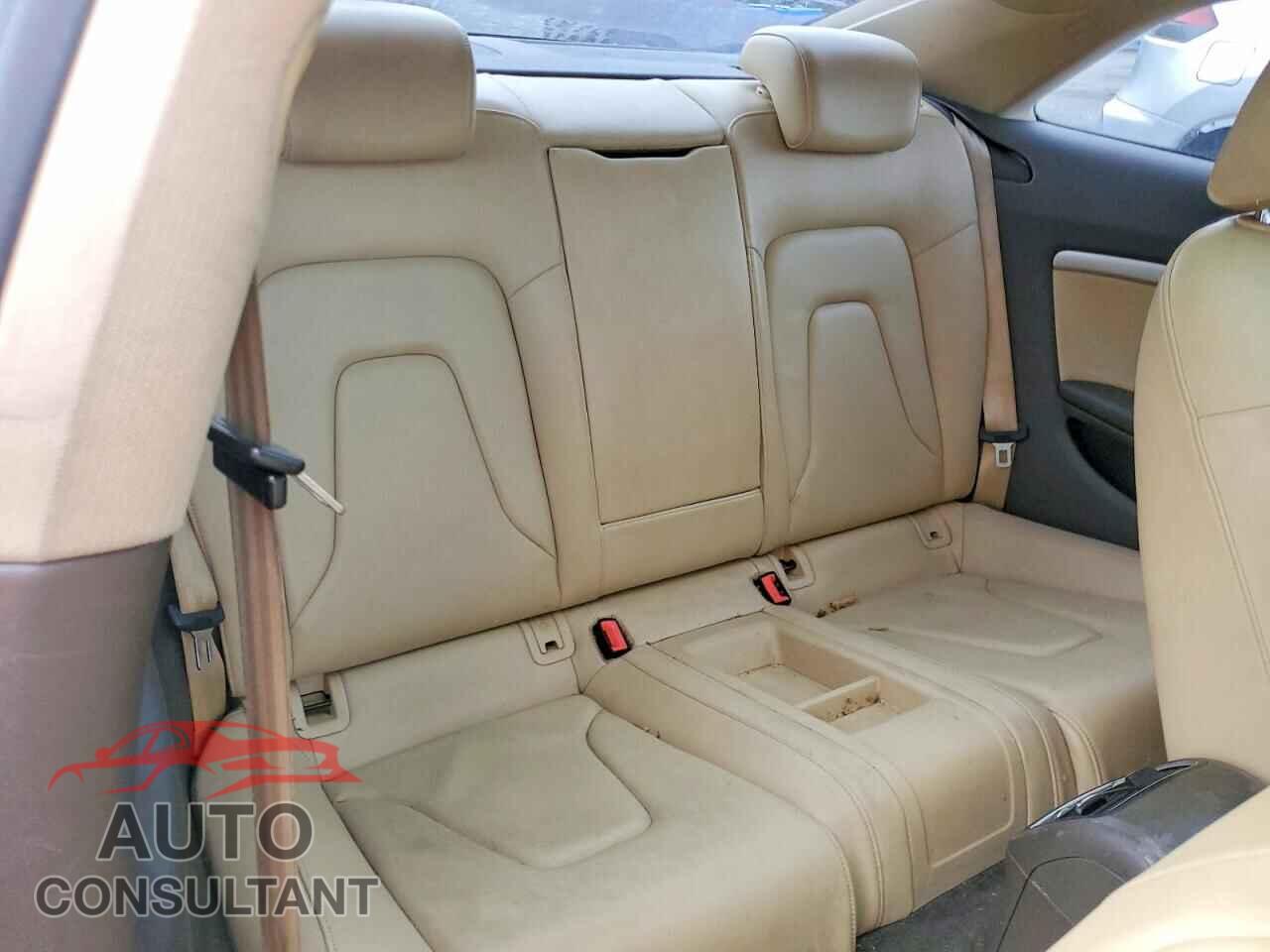 AUDI A5 2013 - WAULFAFR7DA042301