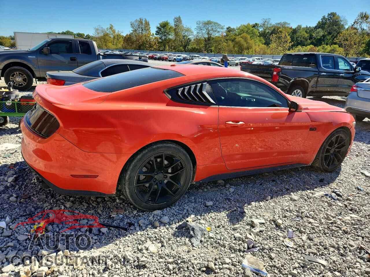FORD MUSTANG 2015 - 1FA6P8TH2F5352844
