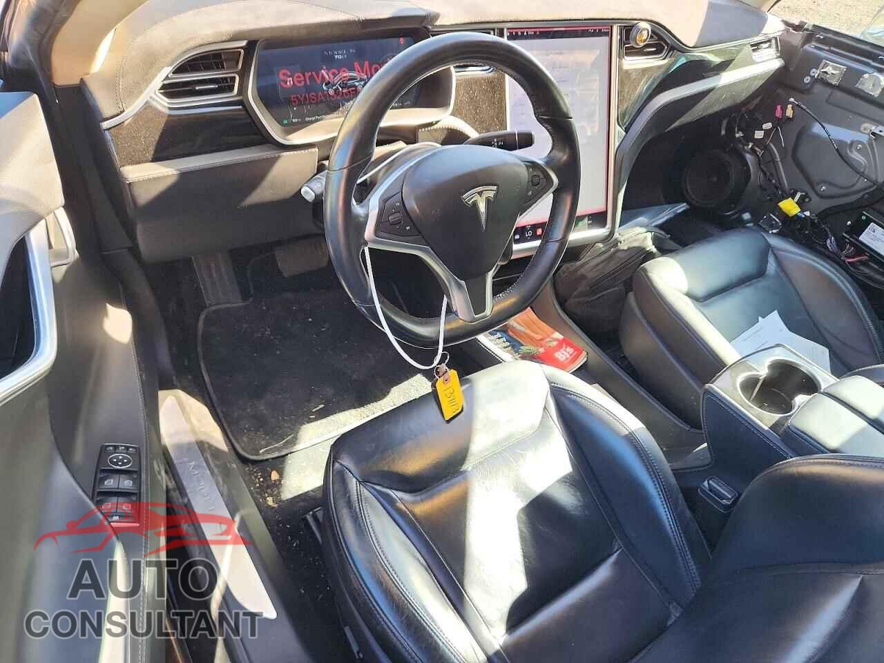 TESLA MODEL S 2015 - 5YJSA1S26FF090744