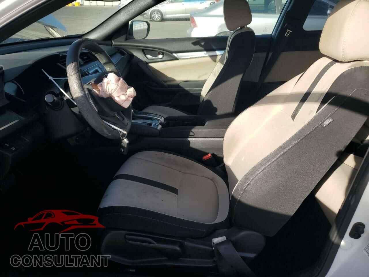 HONDA CIVIC 2017 - 2HGFC4B07HH307972
