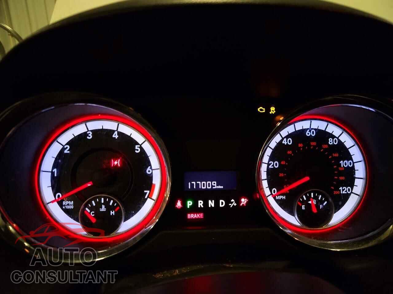 DODGE CARAVAN 2011 - 2D4RN3DG0BR628248