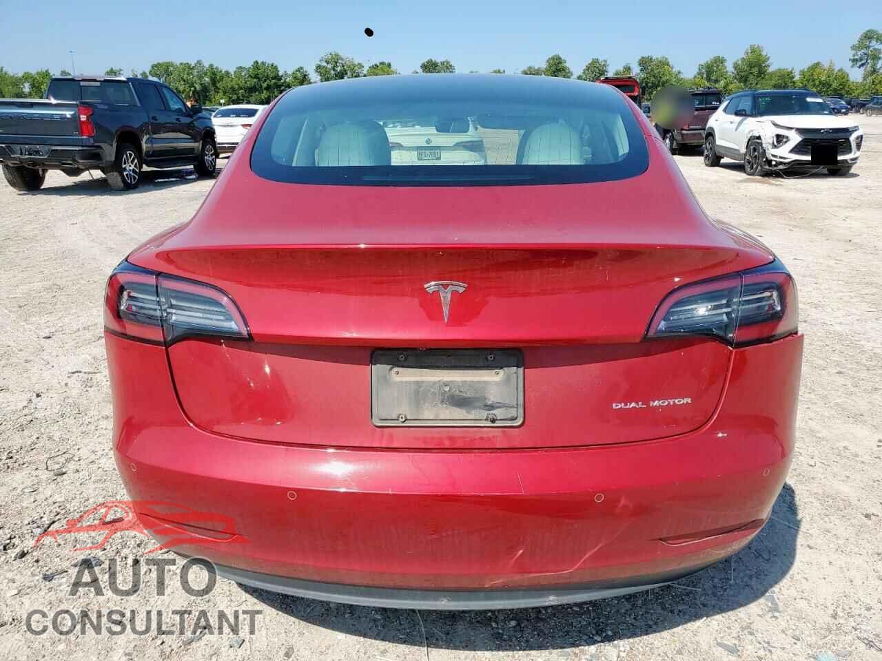 TESLA MODEL 3 2019 - 5YJ3E1EB7KF390887
