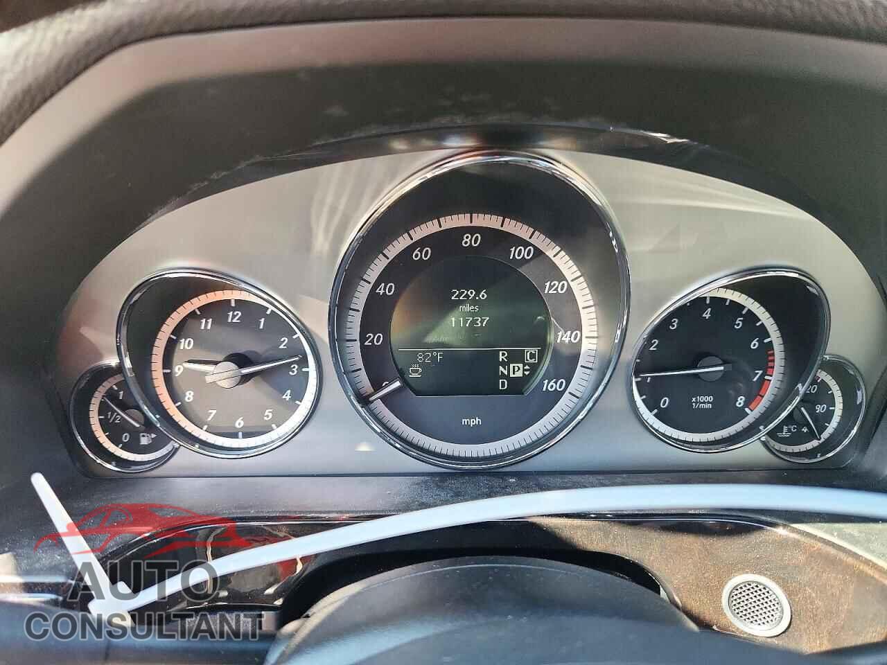 MERCEDES-BENZ E-CLASS 2010 - WDDHF8HB5AA059410