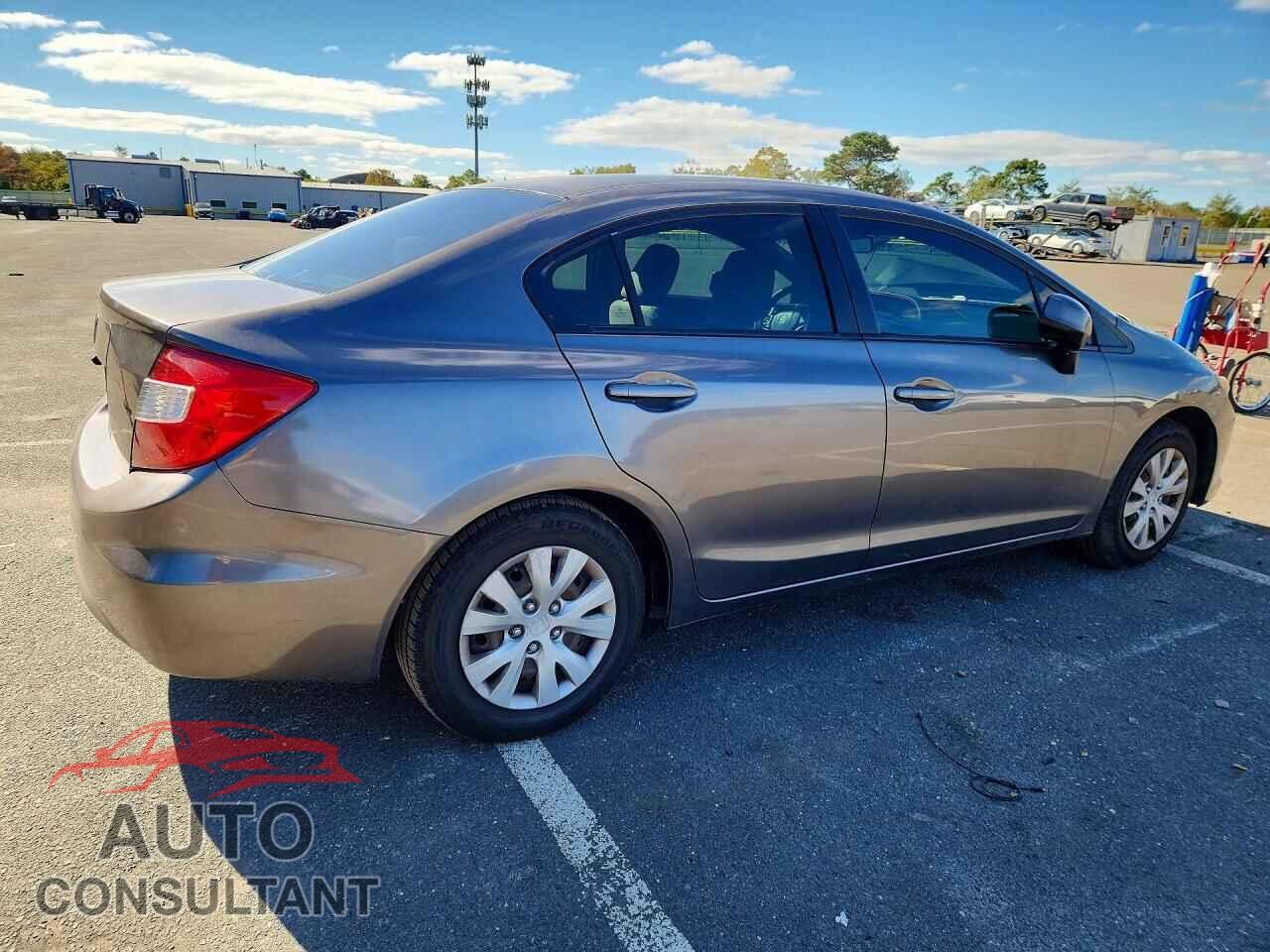HONDA CIVIC 2012 - 2HGFB2F59CH584516