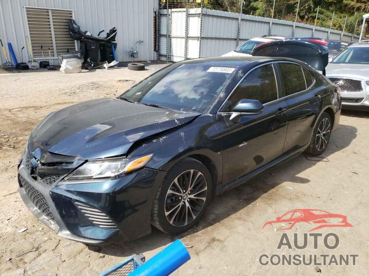 TOYOTA CAMRY 2018 - 4T1B11HK9JU500990