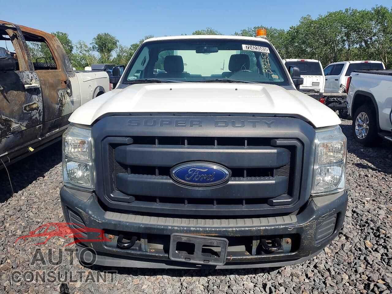 FORD F250 2013 - 1FTBF2A64DEB82252