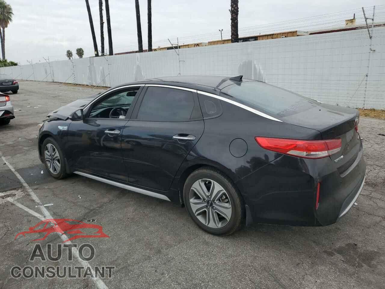 KIA OPTIMA 2018 - KNAGU4LE7J5021074