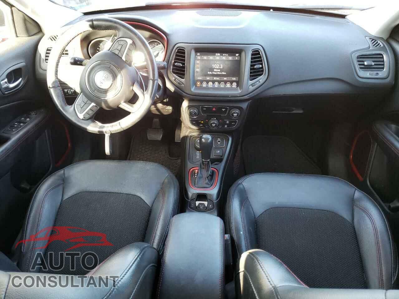 JEEP COMPASS 2020 - 3C4NJDDB7LT159837