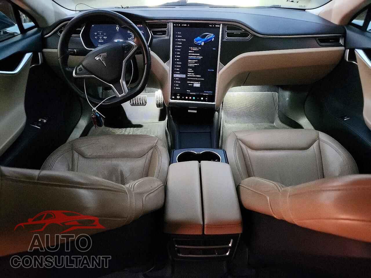 TESLA MODEL S 2015 - 5YJSA1H4XFF098452