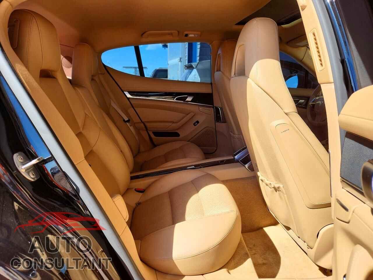 PORSCHE PANAMERA 2012 - WP0AA2A78CL072107