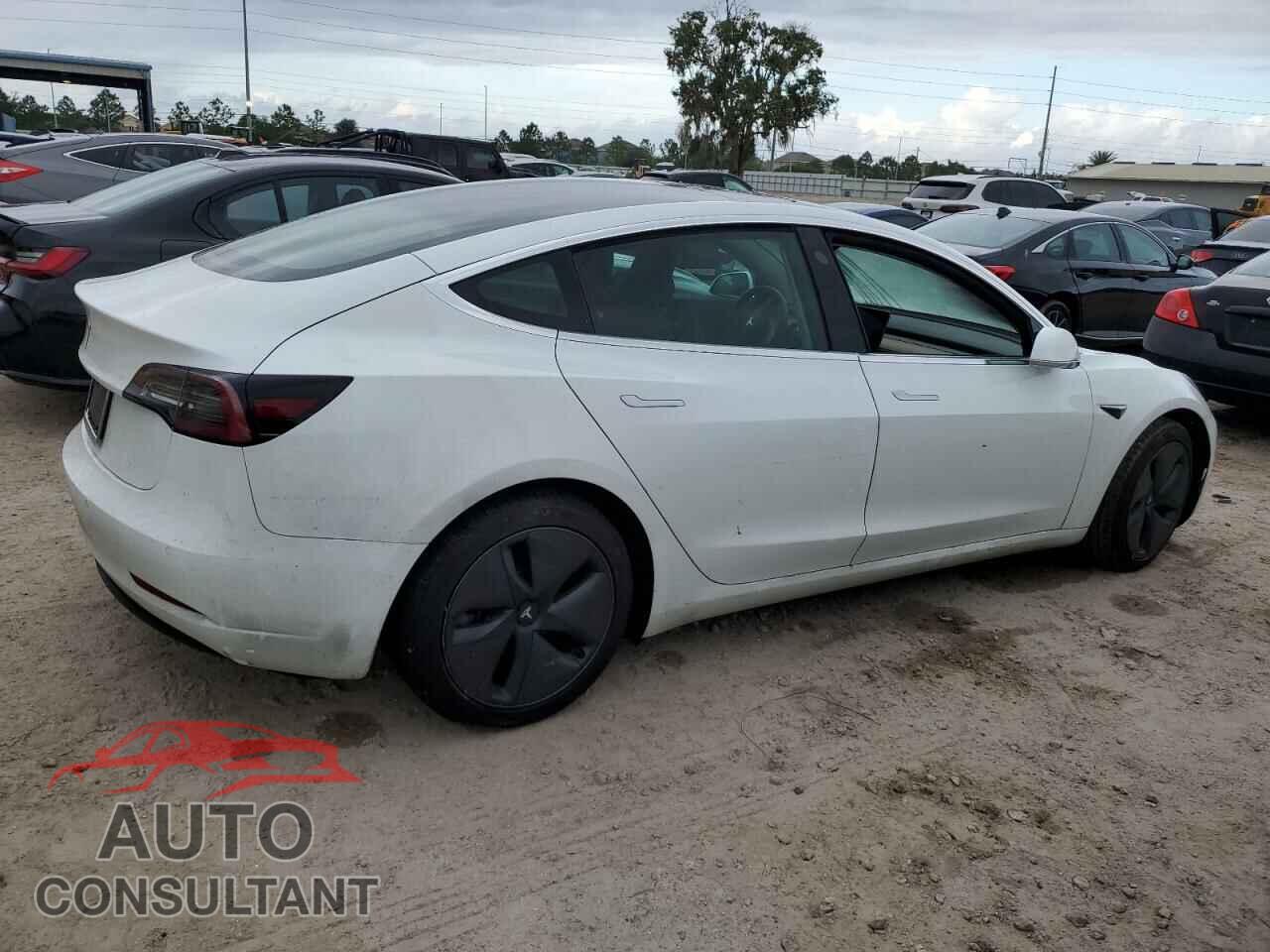 TESLA MODEL 3 2019 - 5YJ3E1EAXKF482874