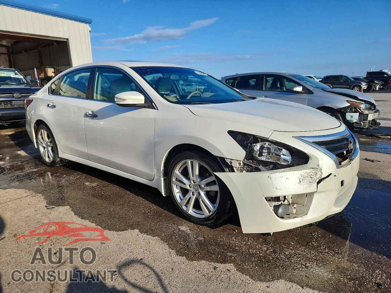 NISSAN ALTIMA 2015 - 1N4BL3AP1FC106743