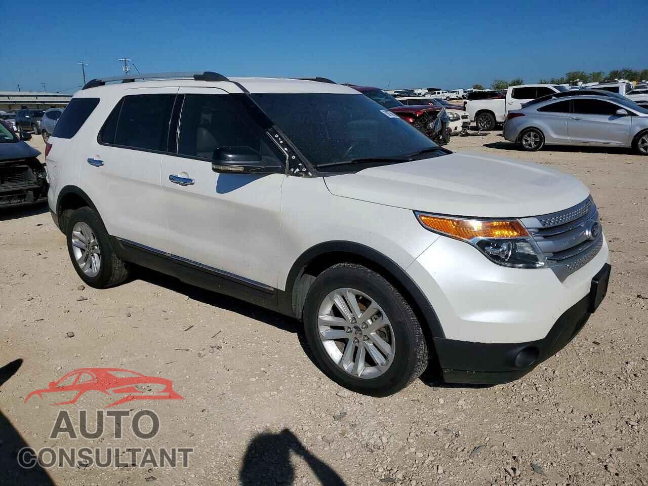 FORD EXPLORER 2011 - 1FMHK8D85BGA18317