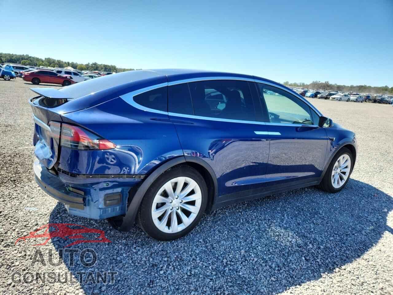 TESLA MODEL X 2017 - 5YJXCDE24HF049013