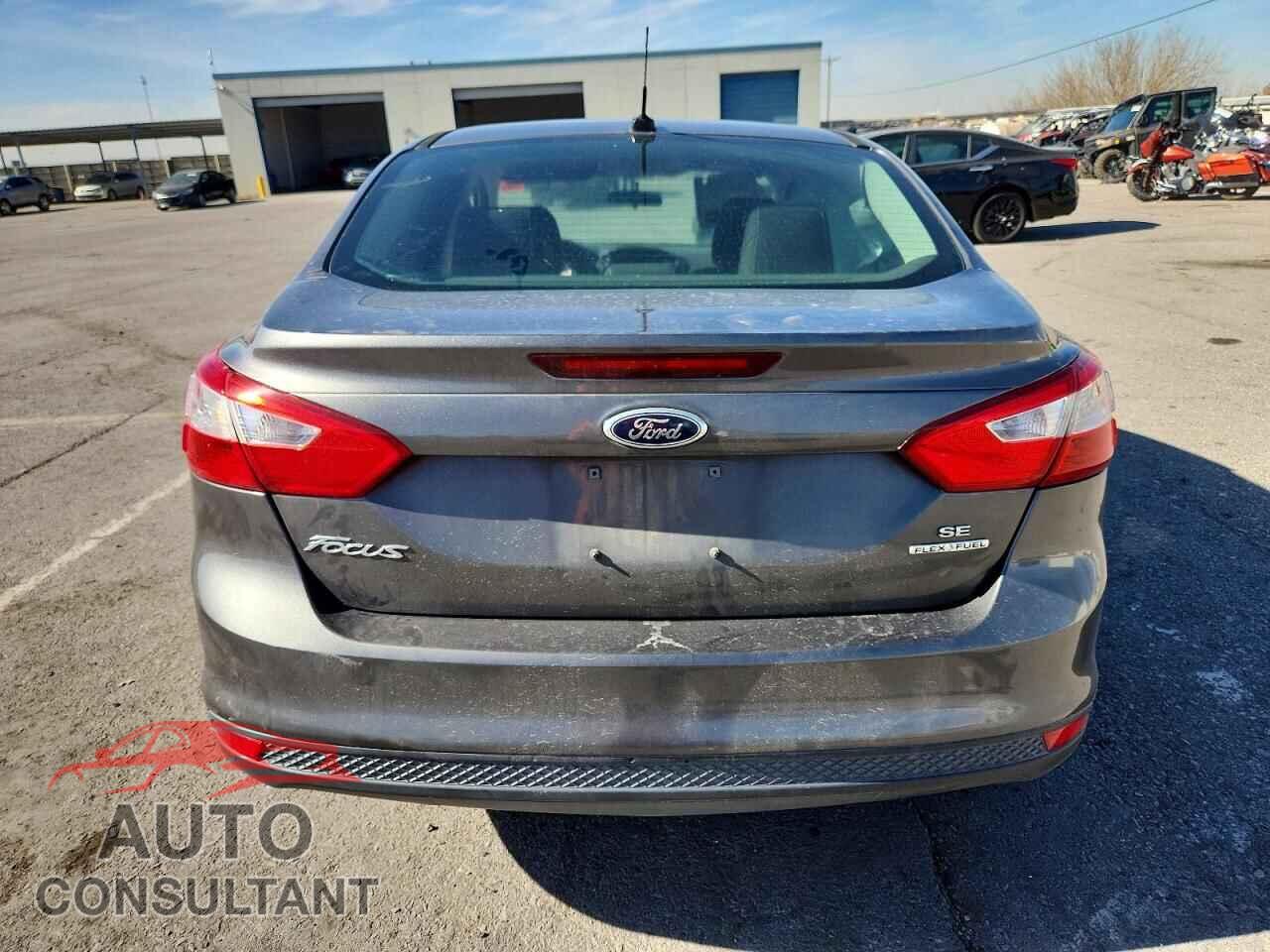 FORD FOCUS 2014 - 1FADP3F22EL208321