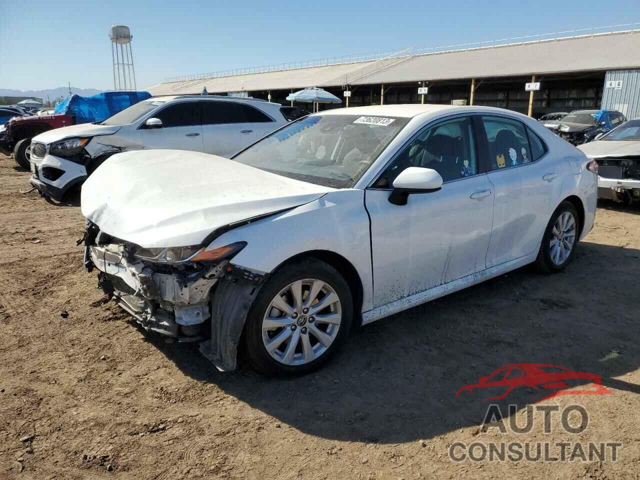 TOYOTA CAMRY 2019 - 4T1B11HK8KU200083