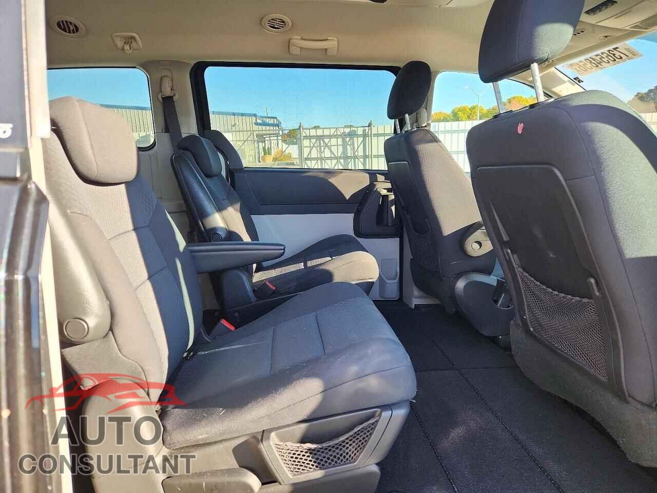 DODGE CARAVAN 2010 - 2D4RN5D13AR144838