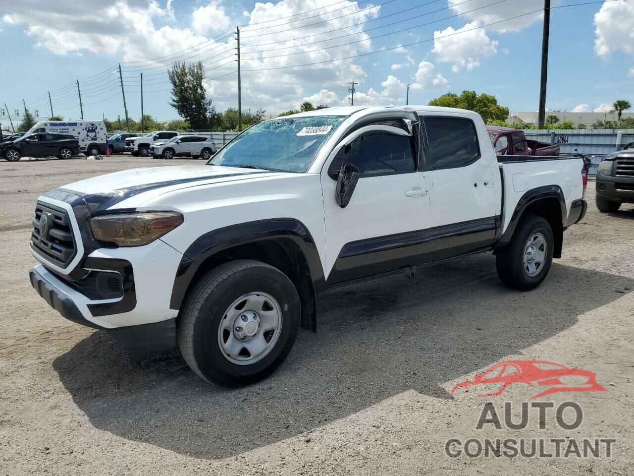 TOYOTA TACOMA 2019 - 5TFAX5GN4KX159015