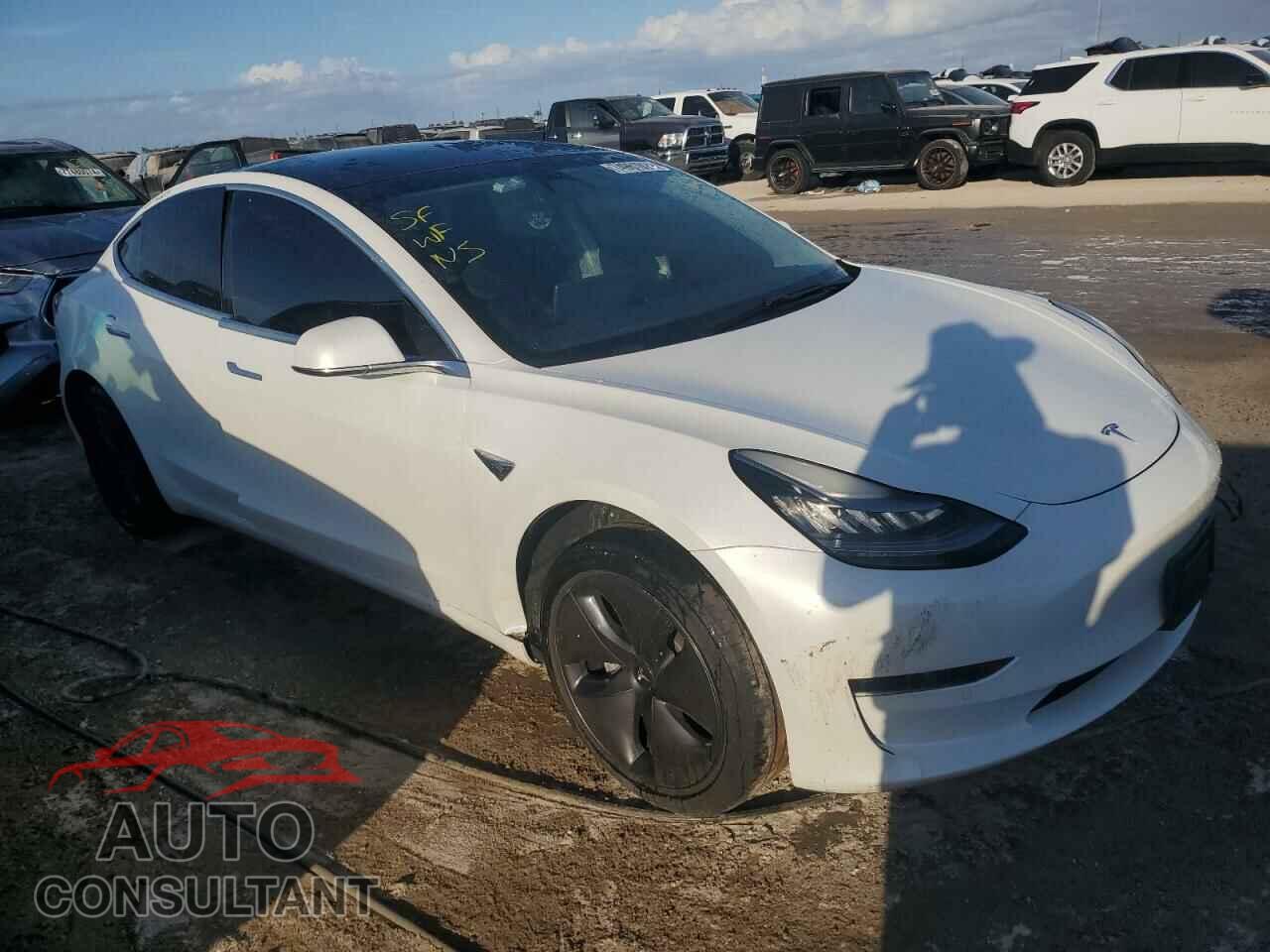 TESLA MODEL 3 2019 - 5YJ3E1EA7KF483285