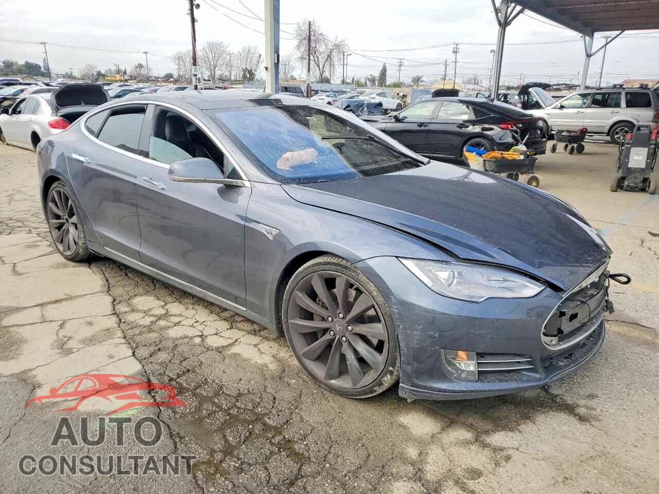 TESLA MODEL S 2015 - 5YJSA1E2XFF116306