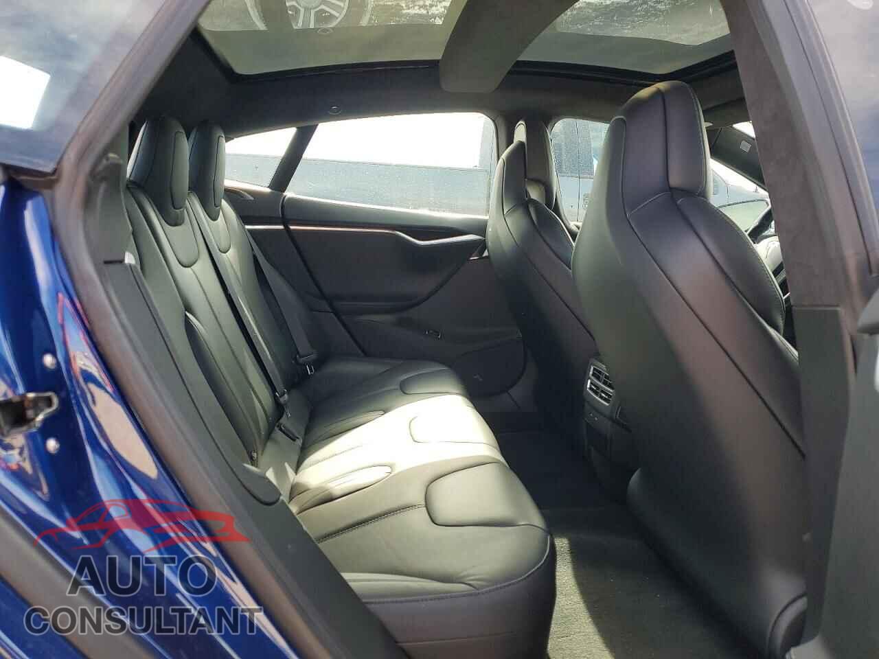 TESLA MODEL S 2017 - 5YJSA1E2XHF198492