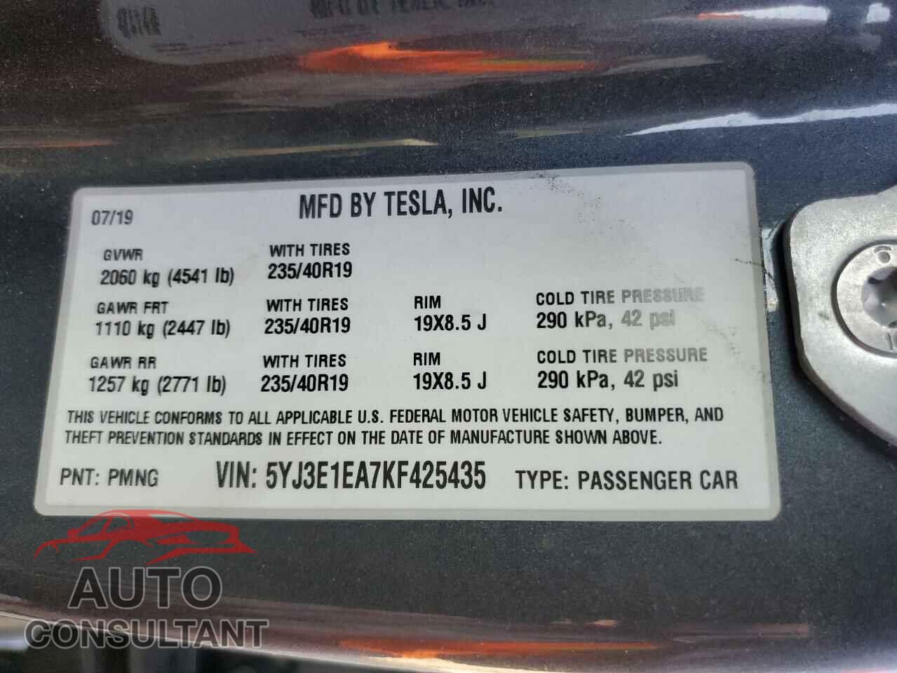 TESLA MODEL 3 2019 - 5YJ3E1EA7KF425435