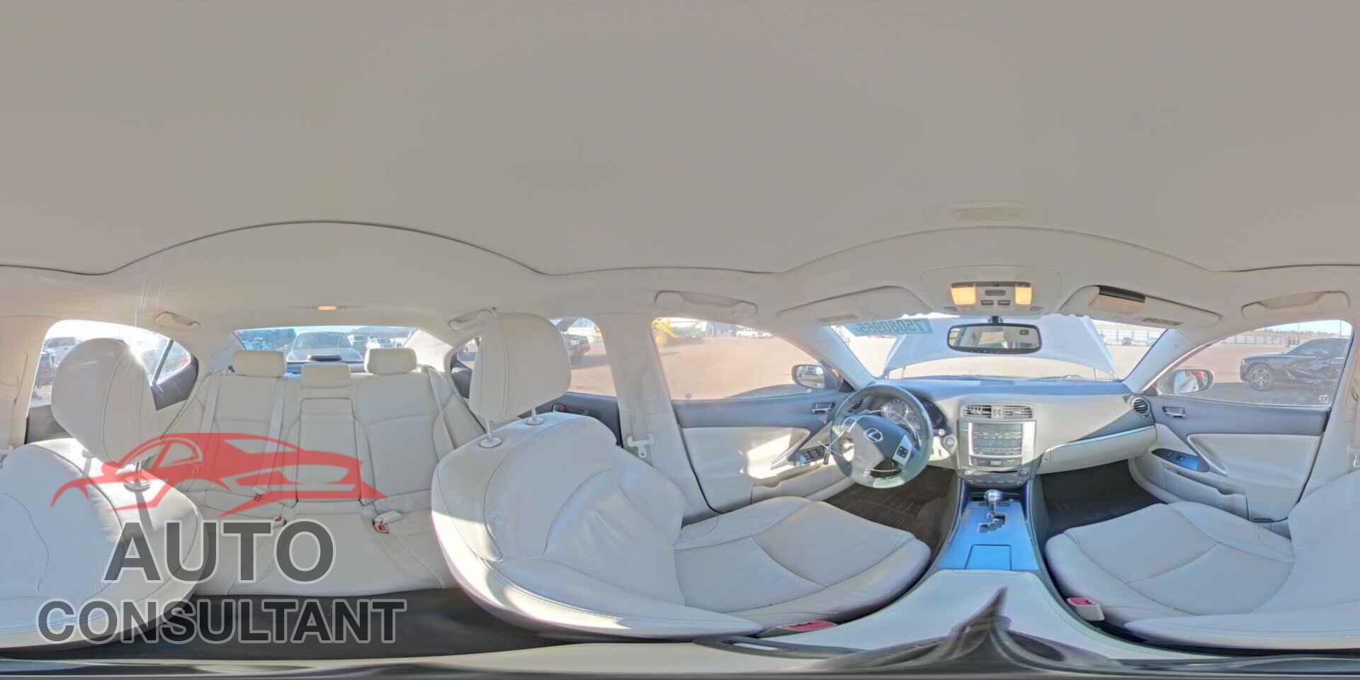 LEXUS IS 2012 - JTHCF5C2XC5059844
